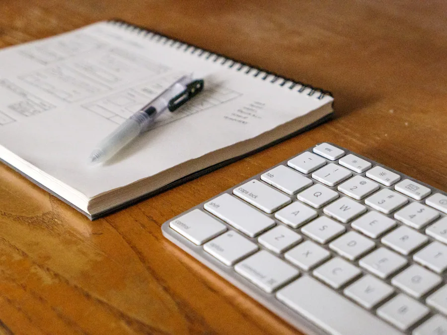 Espace de travail d'un rédacteur freelance